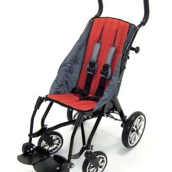 Silla de traslado con plegado latero frontal.